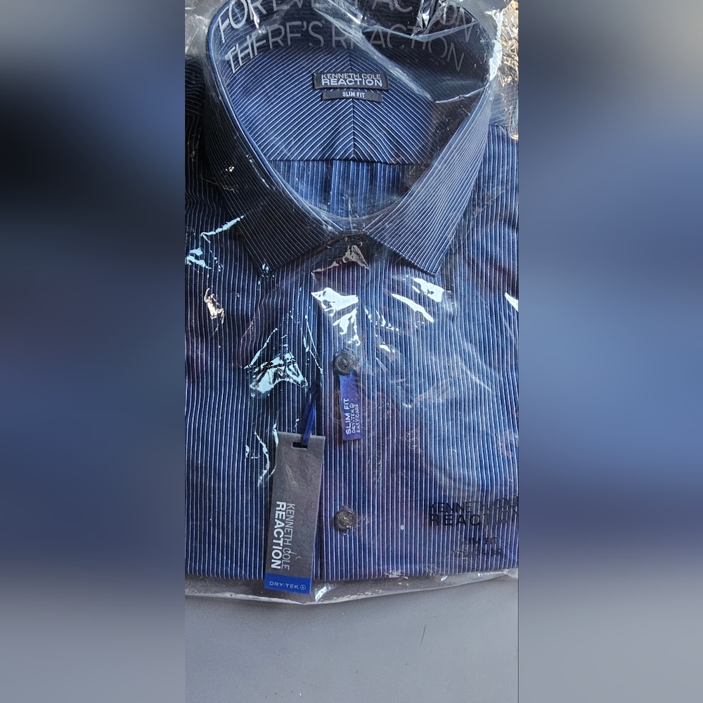 Kenneth Cole Reaction men's dress shirt NWT